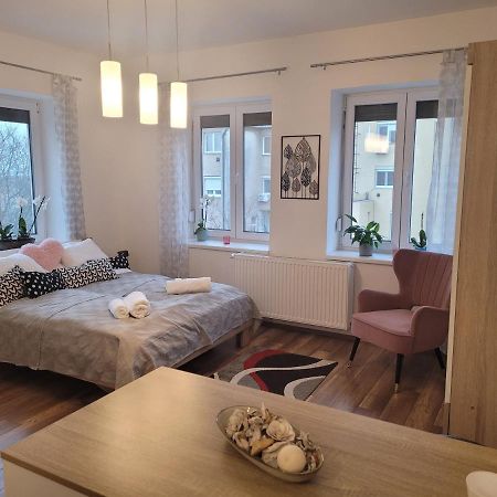 Rose Apartment Печ Екстер'єр фото
